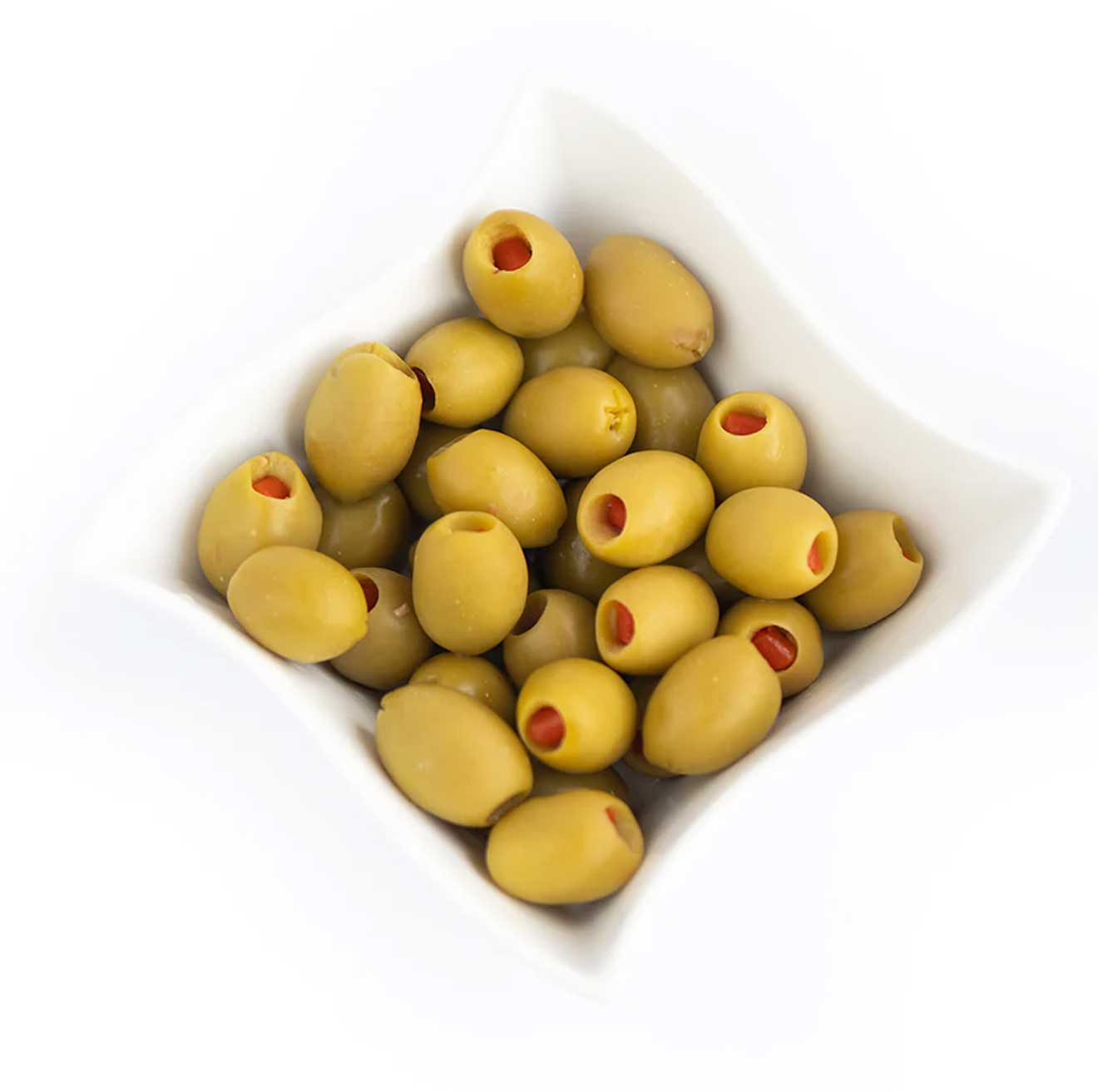 Stuffed green olives with pimento
